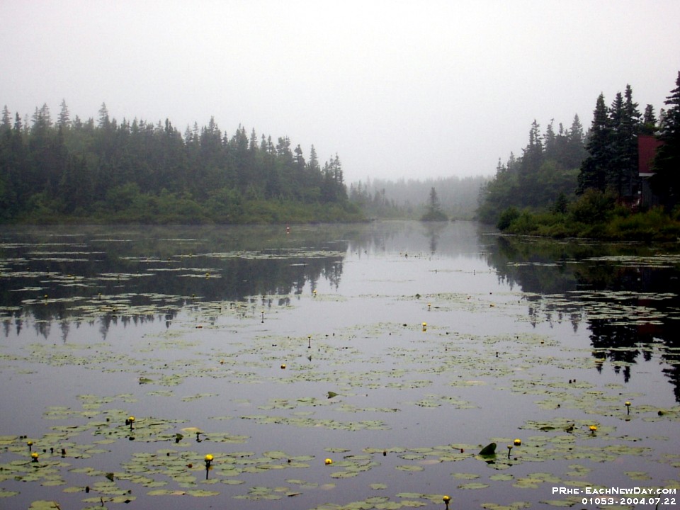 01053lr - Vacation 2004 - Pond, Lockeport, NS